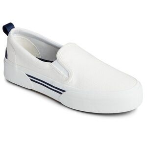 NWOT Sperry Pier Wave Platform Slip On Sneaker - White